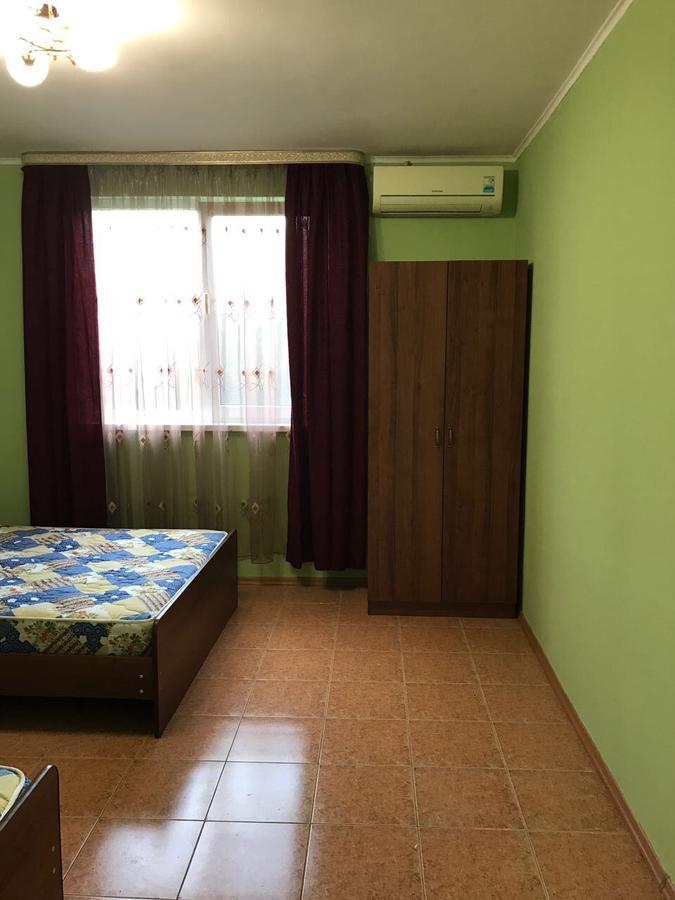 Guesthouse Tigranakert Pitsoenda Buitenkant foto